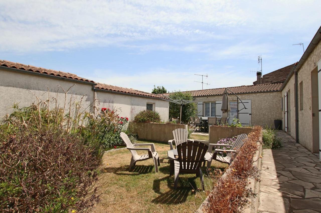 Appartement A Rochefort 外观 照片
